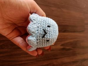 Crochet reversible toy octopus