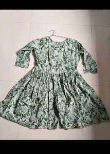 Elegant Floral Kurta Set with Dupatta