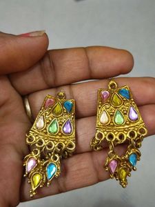 Elegant Necklace and Earring Set