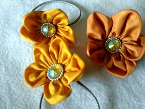 Hand made hair scrunchie- yellow cotton silk