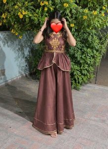🎀Embroidery party wear peplum kurti set 🎀