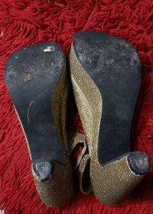 Bollywood Style Golden Heels