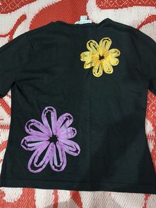 korean style Black Top with Colorful Flower