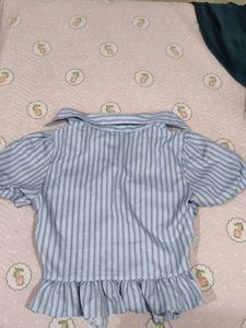 Chic Blue Striped Ruched Shirt
