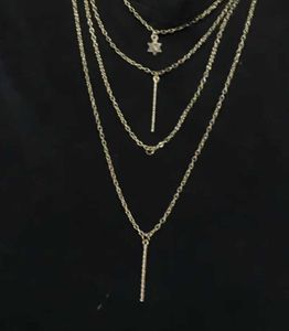 Layered Geometric Pendant Necklace