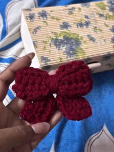 Red Bow Crochet Clip
