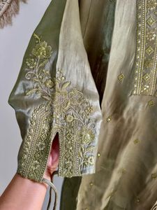 Mehndi gree/Olive Green Designer sleeve suit pant