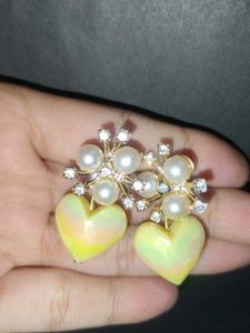 Heart &amp; Pearl Earrings