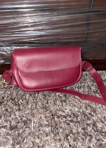 Stylish Burgundy Crossbody Bag