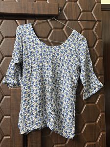 Floral Print 3/4 Sleeve Top