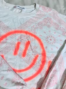 Stylish Graphic Sweatshirt