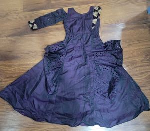 Elegant Purple Ethnic Gown