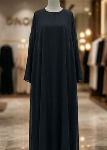 🌸Elegant Black Abaya