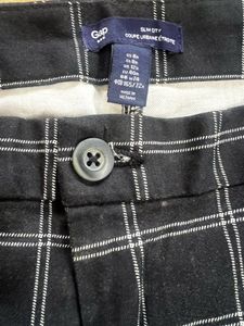 Gap Checkered Black Pants