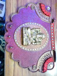 Showpiece  Keys Hanger