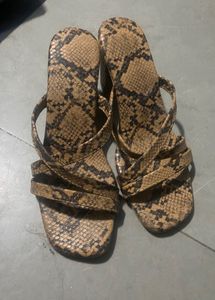 Stylish Animal Print Heels