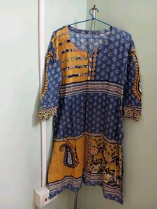 Elegant Blue &amp; Gold Print Kurti With Dupatta