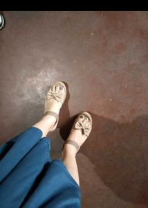 used Cute Bow Sandals for Women
