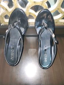 Black wedges Sandals