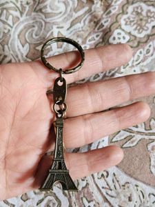 3 International Souvenirs
