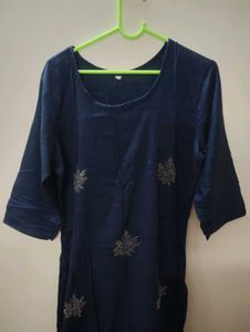 Elegant Blue Embroidered Kurta