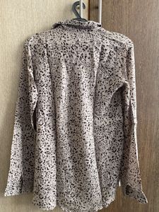 Leopard Print Button-Up Shirt 37 Size