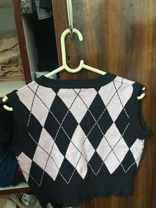 Argyle Knit Crop Top Vest