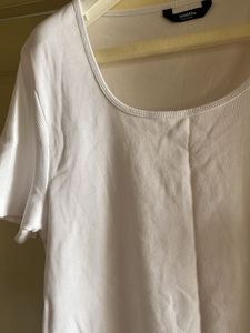 Classic White Crew Neck Tee