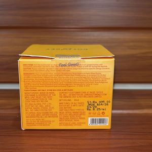 Dot &amp; Key Vitamin C E Super Bright Moisturizer