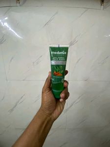 Medimix Ayurvedic Anti Pimple Face Wash