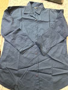 Blue formal shirt in new condition