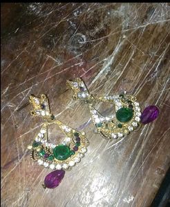 Beautiful Earrings Hangings ✨✨🎀Like New🎁🌈