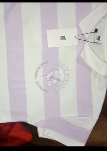 Y&amp;F Tshirt