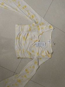 savana gathered top butter yellow