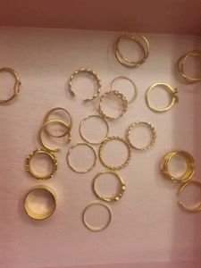 20 Anti-Tarnish Golden Rings Set