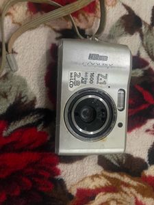 Vintage Nikon Coolpix Digital Camera