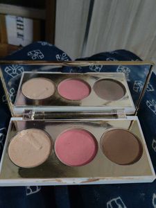 MyGlamm Chisel It Contour &amp; Highlight Kit