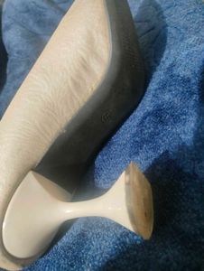 Beige Bridal-wear Pointed Heels