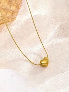 Gold Heart Pendant Necklace