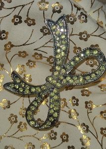 Bow Design Ring
