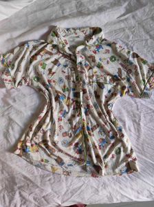 Hello kitty pajama with collars and a pocket