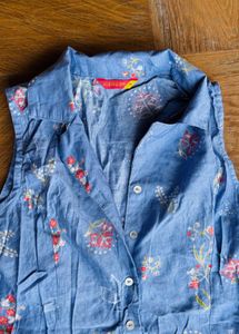 Spread Collar Floral Printed Tie Up A-Line Midi Dr