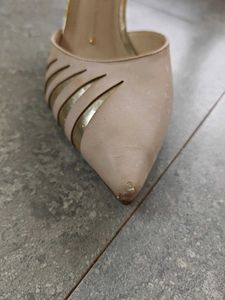 Original Rosso Brunello Beige Slingback Heels