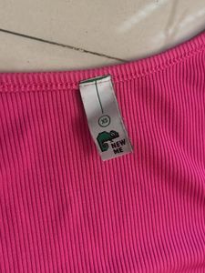 Newme pink crop top