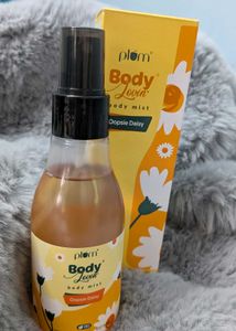 Plum Oopsie Daisy Body Mist