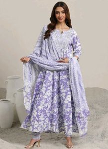 Beautiful Lavender Floral Kurta Set