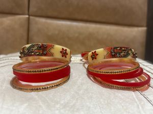 Red &amp; Cream Bangle Set with Intricate Design
