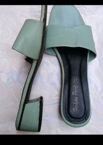 casual everyday wear flats