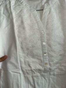 utsa westside Elegant White Cotton Broderie Kurta