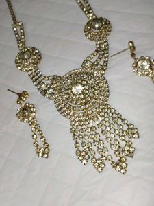 Elegant Necklace &amp; Earring Set